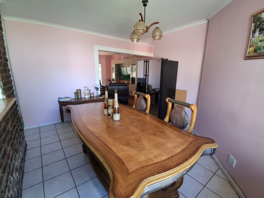 3 Bedroom Property for Sale in Beacon Bay North Eastern Cape
